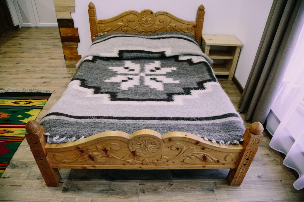 Котедж "Солард" Yaremche Ngoại thất bức ảnh